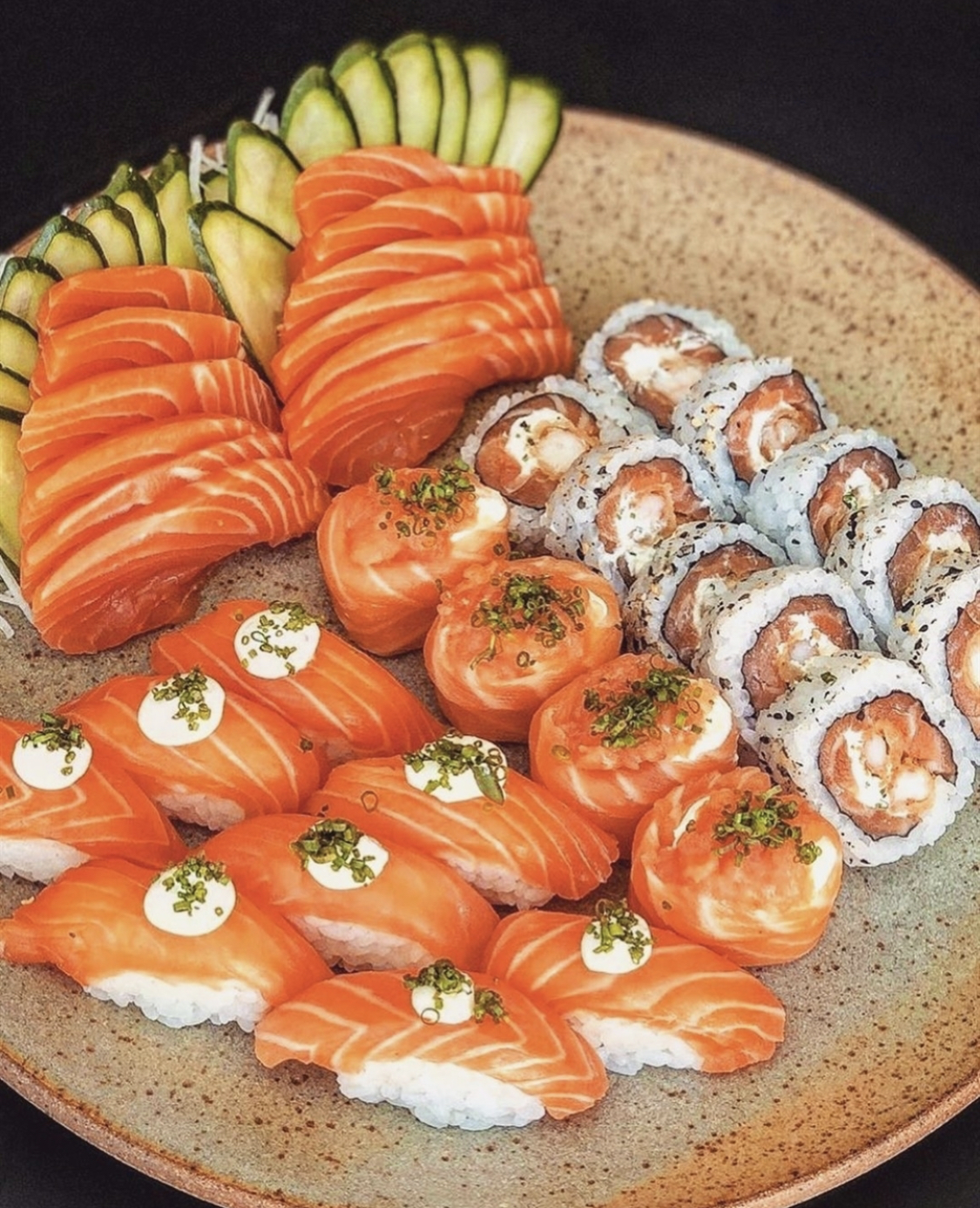 Salmon sushi platter